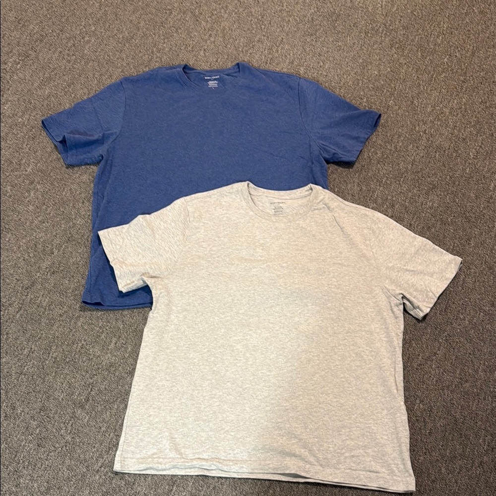 Banana Republic Blue and Gray Short Sleeve Tees